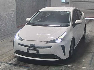 TOYOTA PRIUS 2021