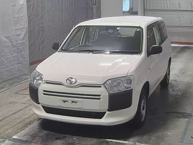 TOYOTA SUCCEED 2019