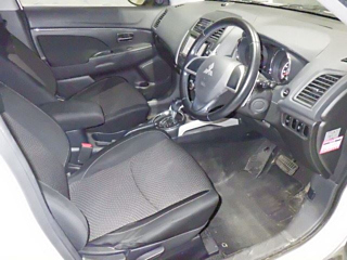 MITSUBISHI RVR 2013