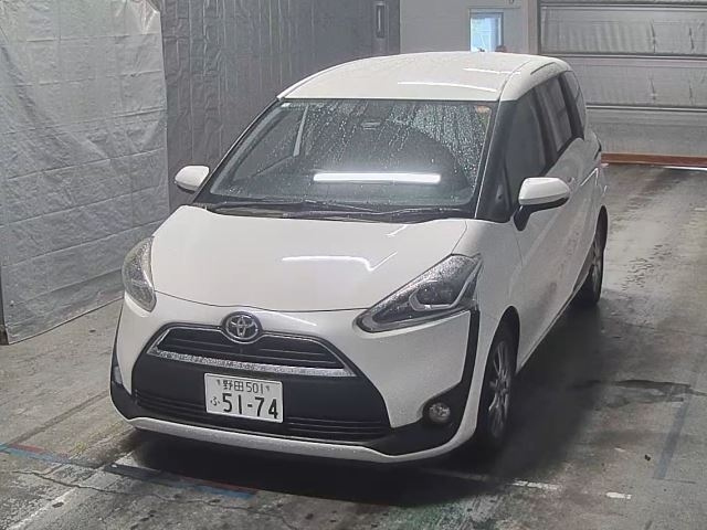 TOYOTA SIENTA 2018