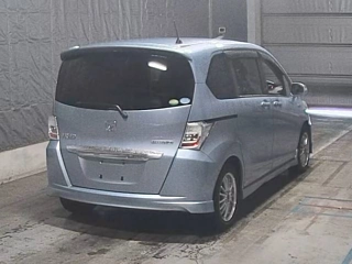 HONDA FREED 2014