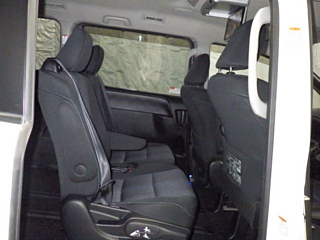 TOYOTA VOXY 2015
