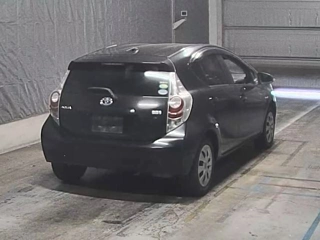 TOYOTA AQUA 2014