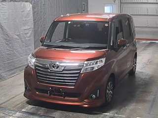 TOYOTA ROOMY 2020