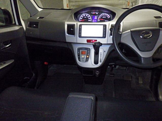 DAIHATSU MOVE 2011