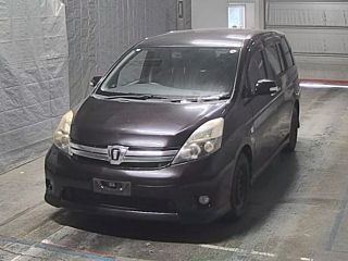 TOYOTA ISIS 2012