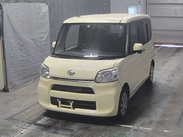 DAIHATSU TANTO 2014