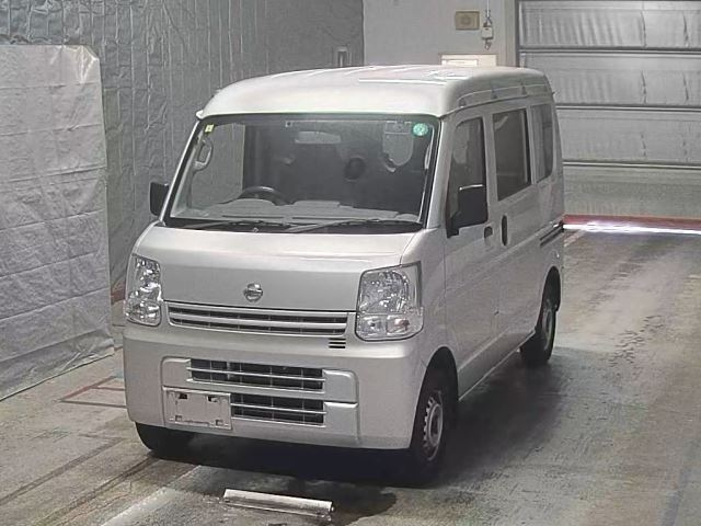 NISSAN CLIPPER VAN 2019