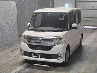 DAIHATSU TANTO 2014