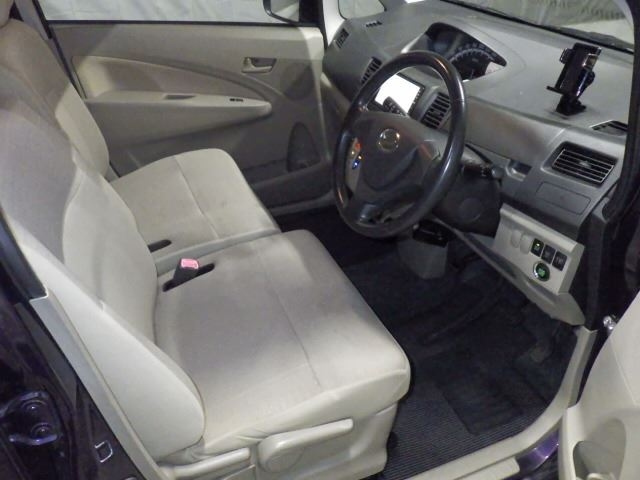 DAIHATSU MOVE 2011