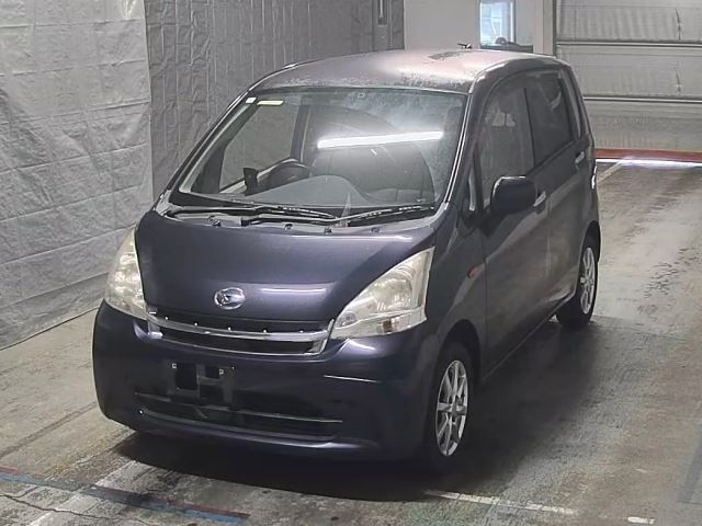 DAIHATSU MOVE 2011