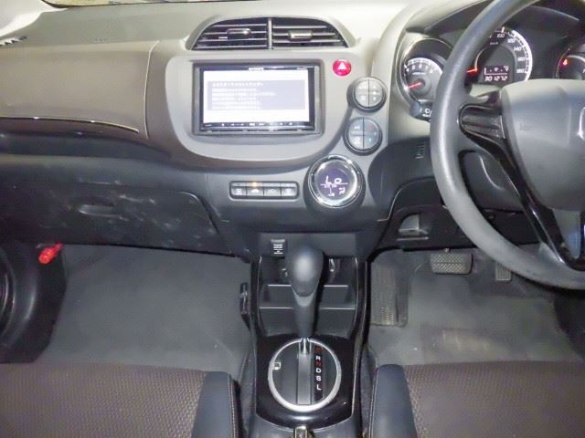 HONDA FIT SHUTTLE 2011