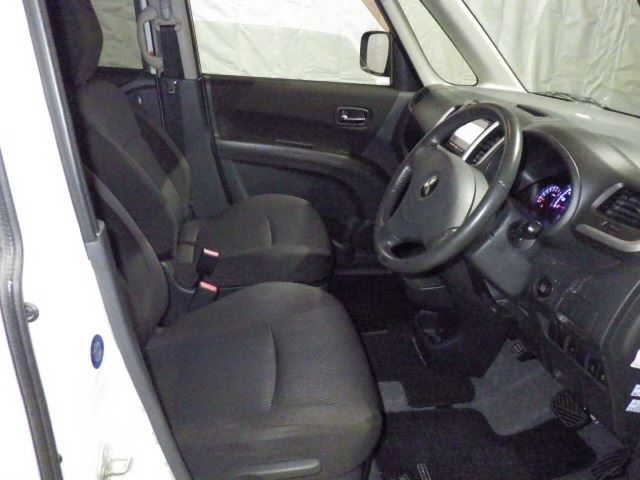 MITSUBISHI DELICA D2 2012
