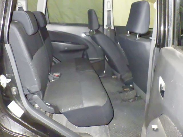 DAIHATSU MOVE 2012