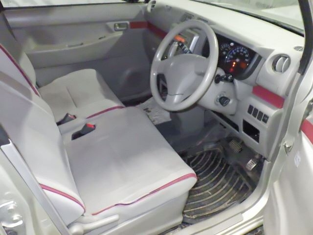 DAIHATSU MOVE CONTE 2010