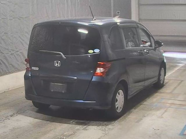 HONDA FREED 2008