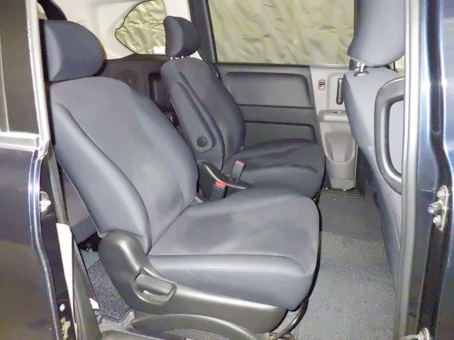 HONDA FREED 2008