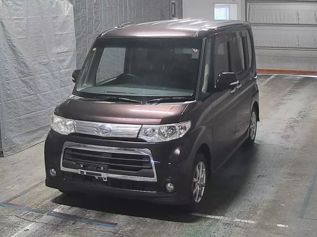 DAIHATSU TANTO 2012