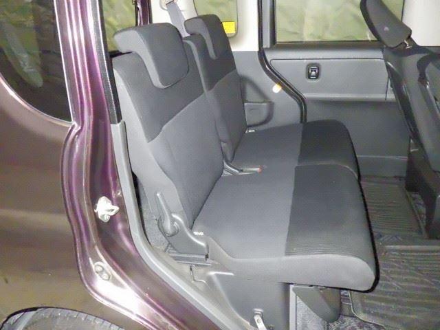 DAIHATSU TANTO 2012