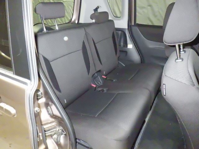 SUZUKI SOLIO 2011