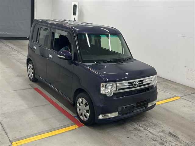 TOYOTA PIXIS SPACE 2013