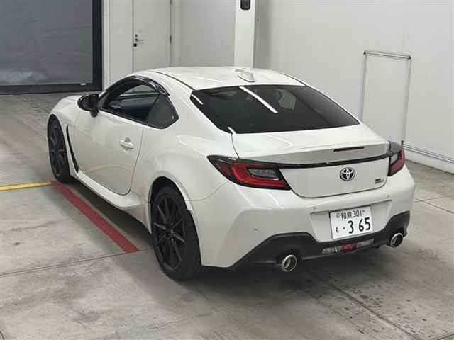 TOYOTA 86 2024