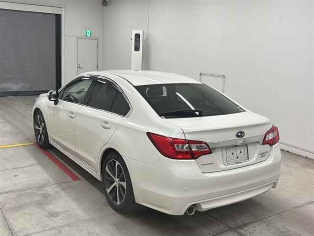 SUBARU LEGACY B4 2016