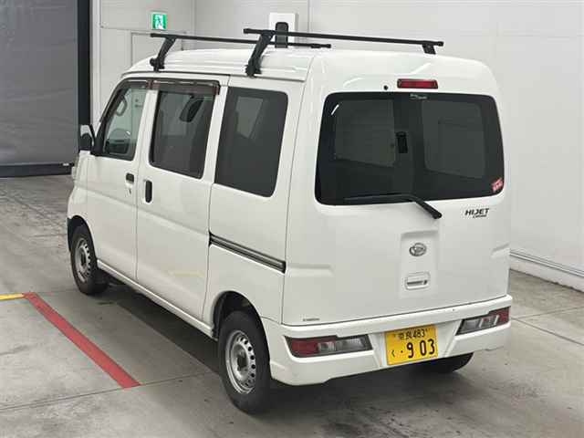 DAIHATSU HIJET VAN 2017
