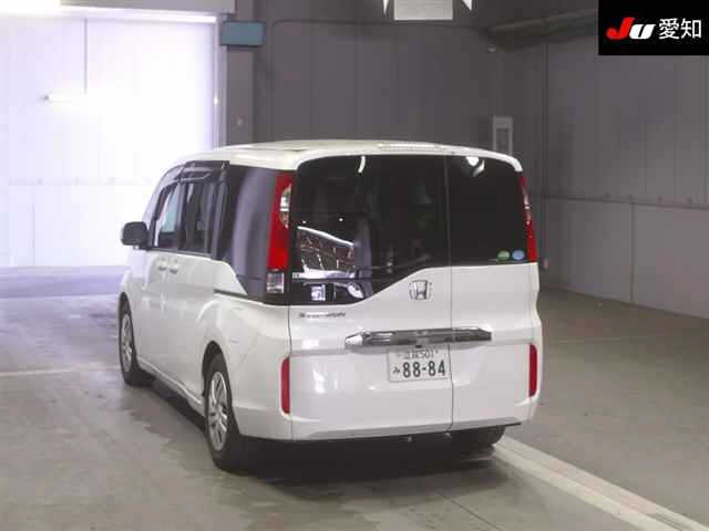 HONDA STEP WAGON 2017