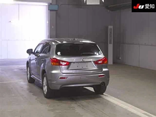 MITSUBISHI RVR 2010