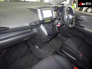 TOYOTA WISH 2009