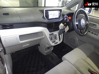 DAIHATSU MOVE 2014
