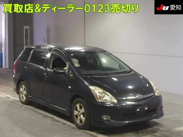 TOYOTA WISH 2008