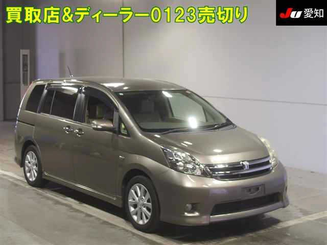 TOYOTA ISIS 2009
