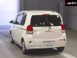 TOYOTA PORTE 2014