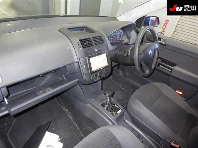 VOLKSWAGEN POLO 2009