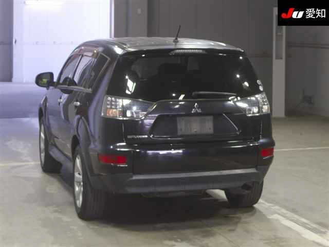 MITSUBISHI OUTLANDER 2010