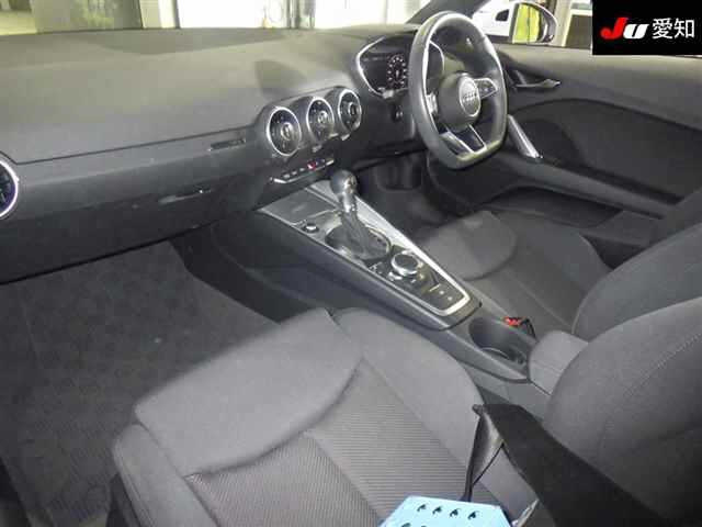 AUDI TT 2022