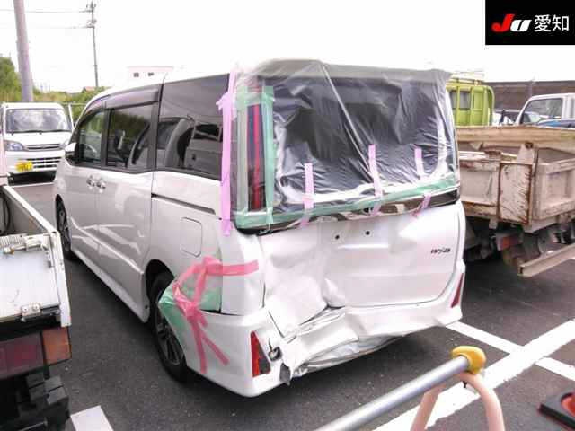 TOYOTA NOAH 2018