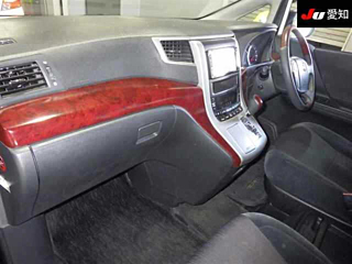 TOYOTA VELLFIRE 2008