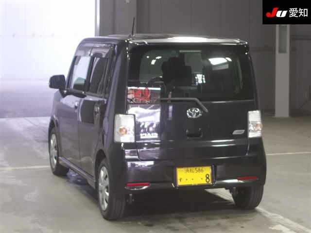 TOYOTA PIXIS SPACE 2013