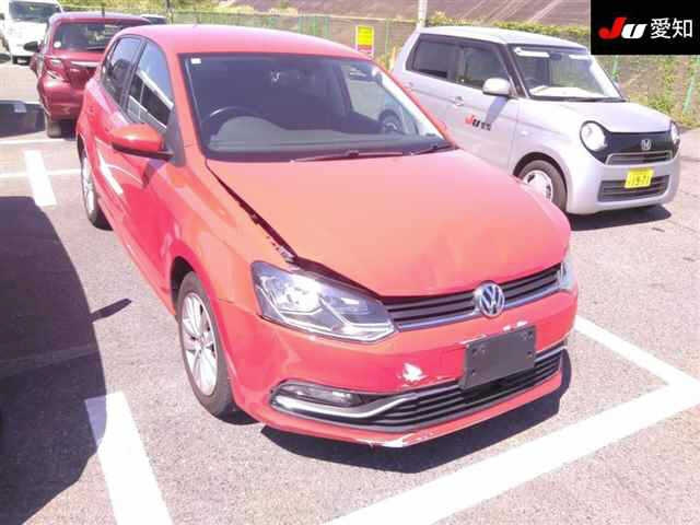 VOLKSWAGEN POLO 2016