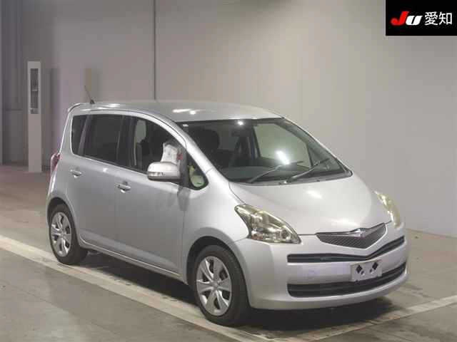 TOYOTA RACTIS 2010