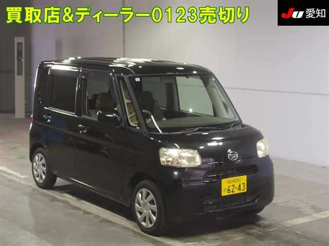 DAIHATSU TANTO 2010