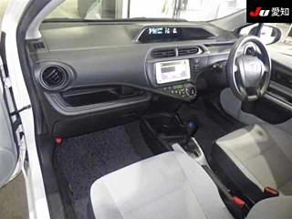 TOYOTA AQUA 2014