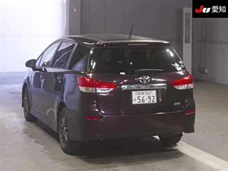 TOYOTA WISH 2011