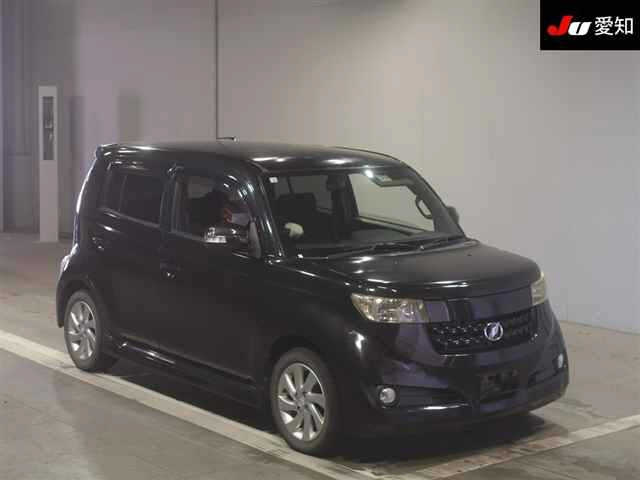TOYOTA BB 2010
