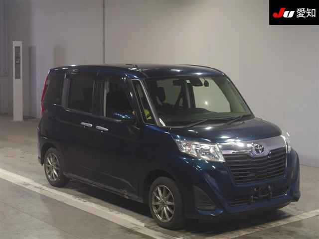 TOYOTA ROOMY 2018