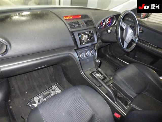 MAZDA ATENZA WAGON 2010