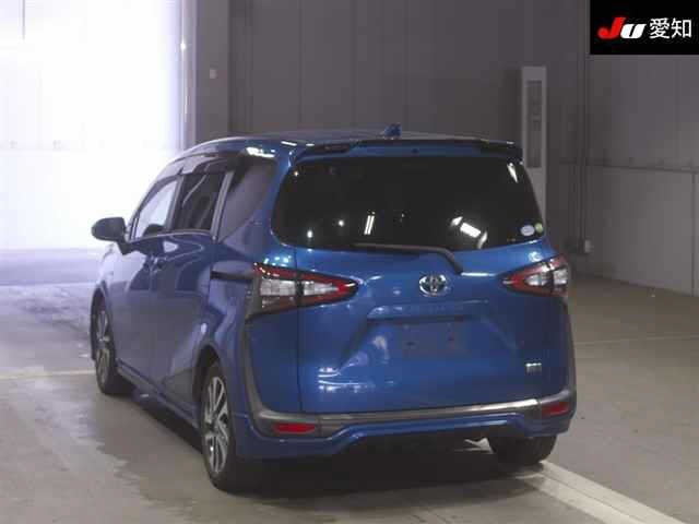 TOYOTA SIENTA 2016